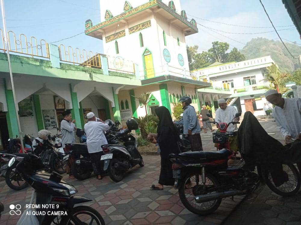 Jemaah Al Muhdor di Tulungagung Gelar Salat Id Hari Ini