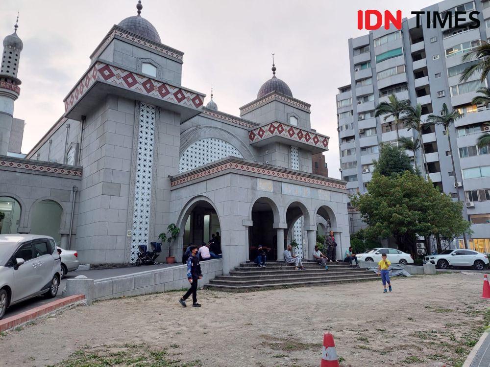 Suasana Berbuka Puasa dan Tarawih di Masjid Terbesar Taiwan