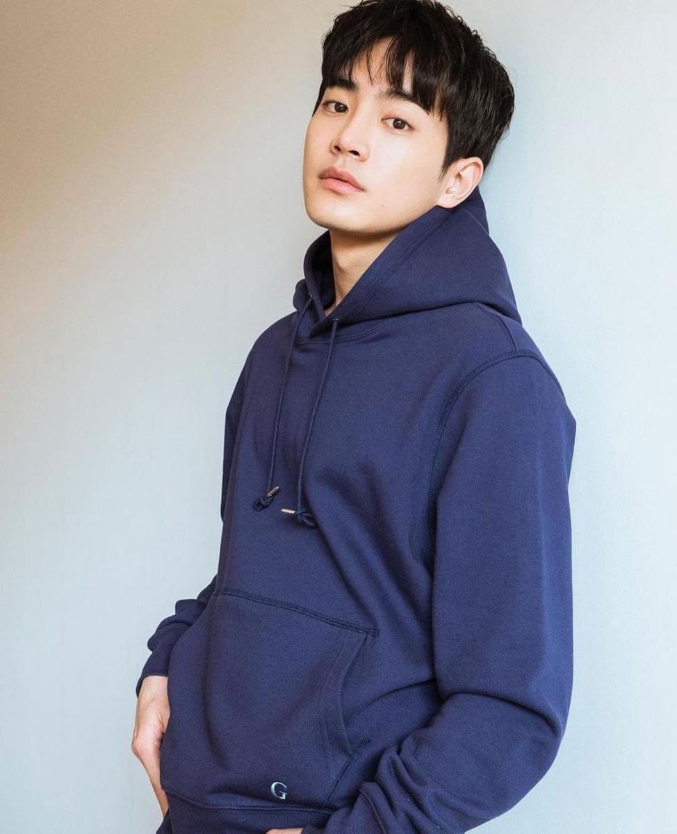 foto Kang Tae Ju (instagram.com/ul_ent)
