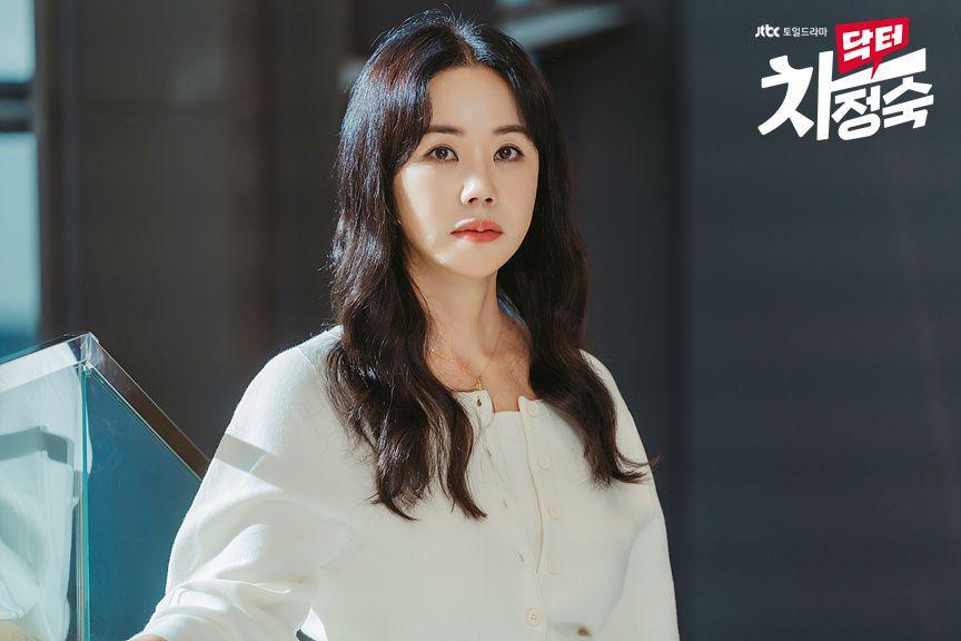 Cha Jeong Suk (dok. JTBC/Doctor Cha)