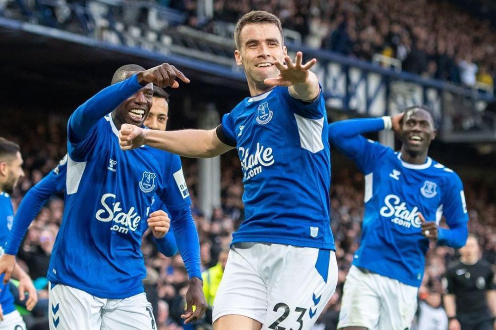 Everton (instagram.com/everton)