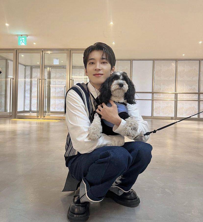 potret Wonwoo Seventeen (instagram.com/everyone_woo)