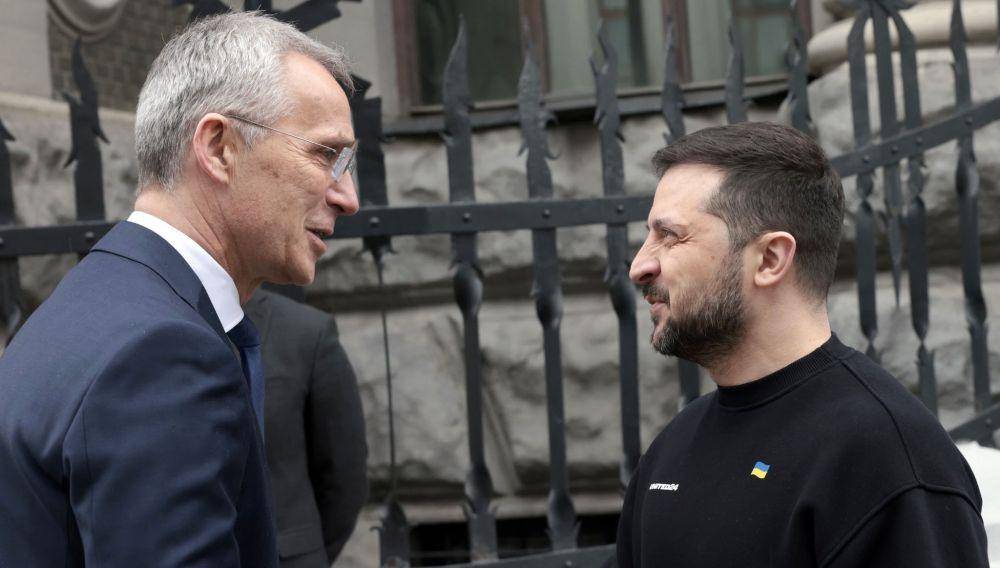 Sekjen NATO Jens Stoltenberg temui Presiden Ukraina Volodymyr Zelenskyy. (Dok. Twitter @JensStoltenberg)