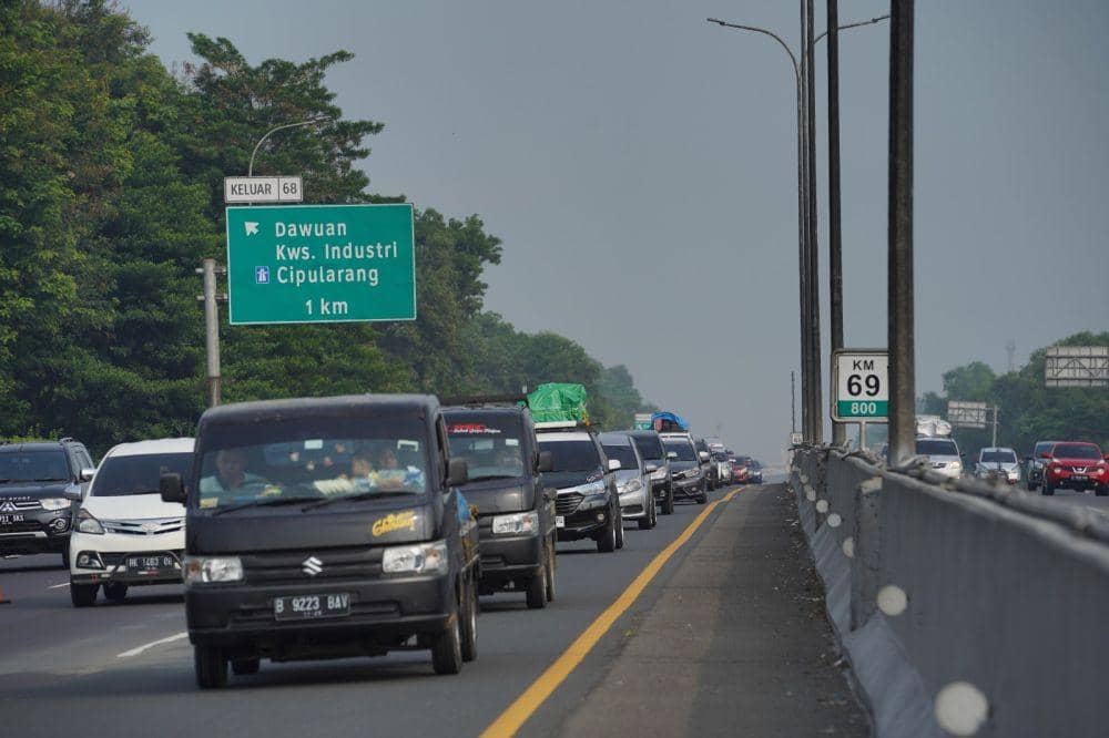 Arus Mudik Lebaran 2023 di Tol Japek Cetak Rekor Tertinggi