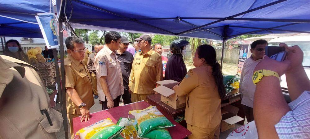Pasar Mitra Tani dilaksanakan kolaborasi dengan Dinas Pertanian, Kelompok Tani dan UMKM Ekspor, (Dok. Kementan)