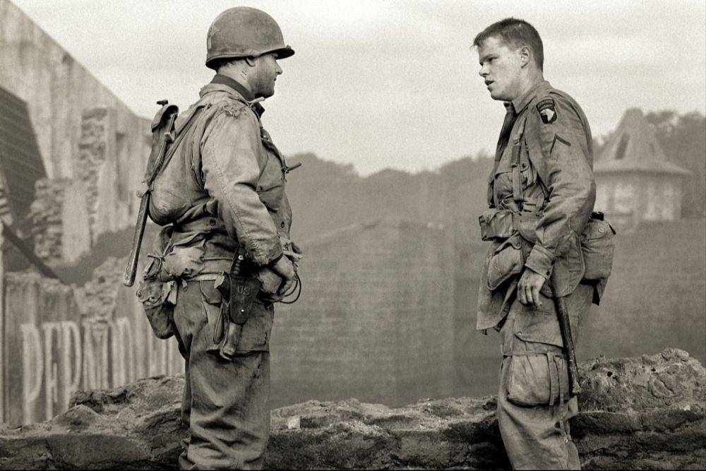 Tom Hanks dan Matt Damon di film Saving Private Ryan (dok. Amblin Entertainment/Saving Private Ryan)