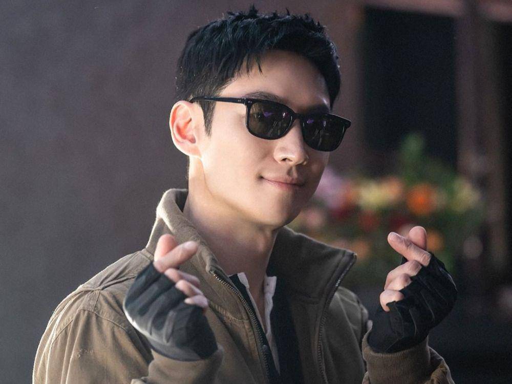 Lee Je Hoon dalam Taxi Driver 2 (instagram.com/sbsdrama.official)