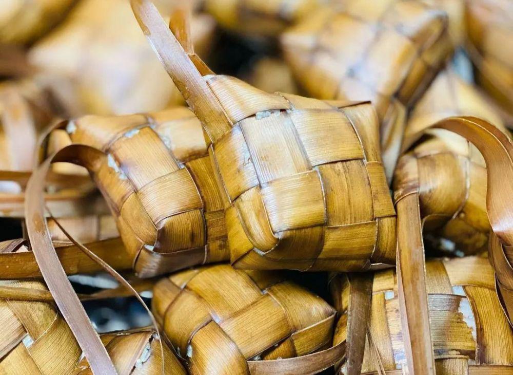 5 Tips Membuat Ketupat supaya Padat dan Tahan Lama