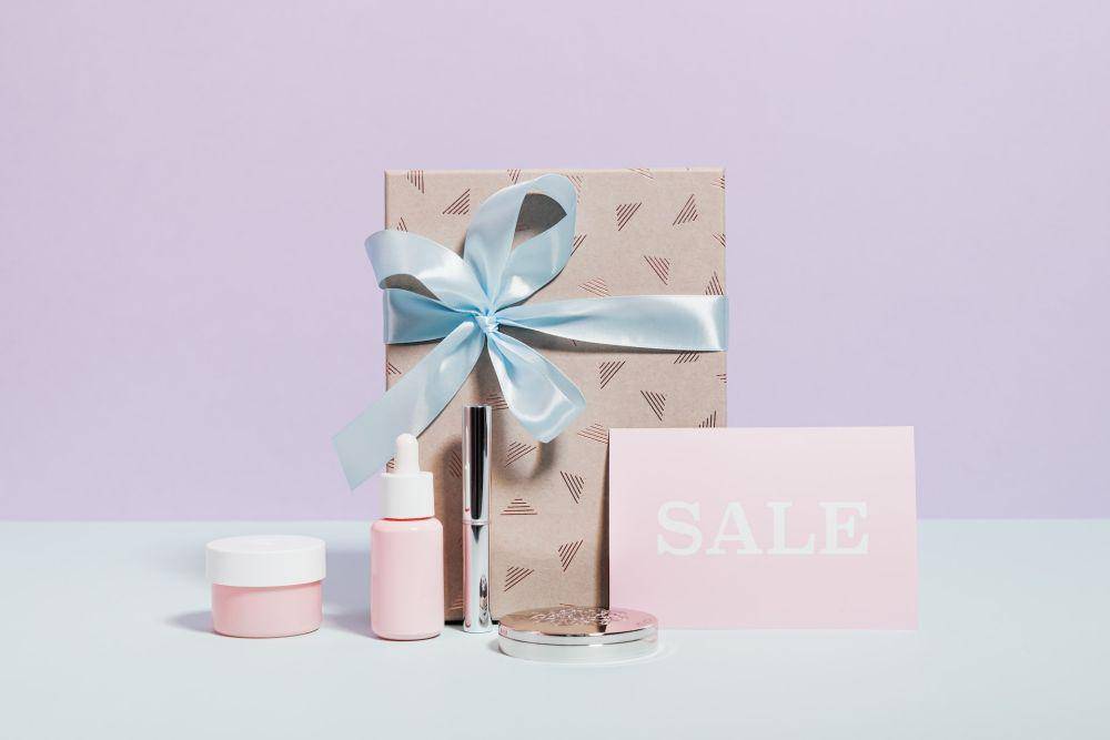 ilustrasi kosmetik sedang diskon (pexels.com/Karolina grabowska)