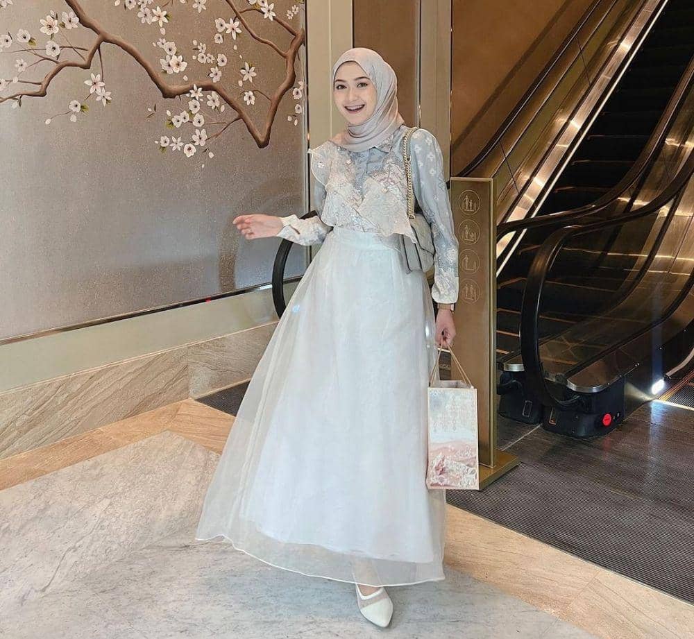 Sari Endah Pratiwi (instagram.com/saritiw)