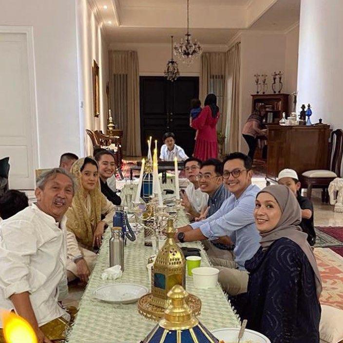 buka puasa bersama anggota PARFI (instagram.com/marcella.zalianty)