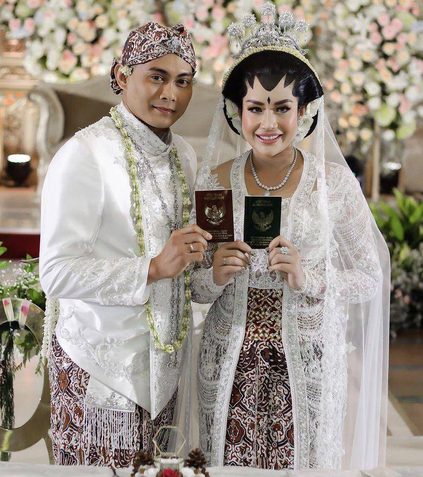potret nikahan artis (instagram.com/shinta_bachir86)