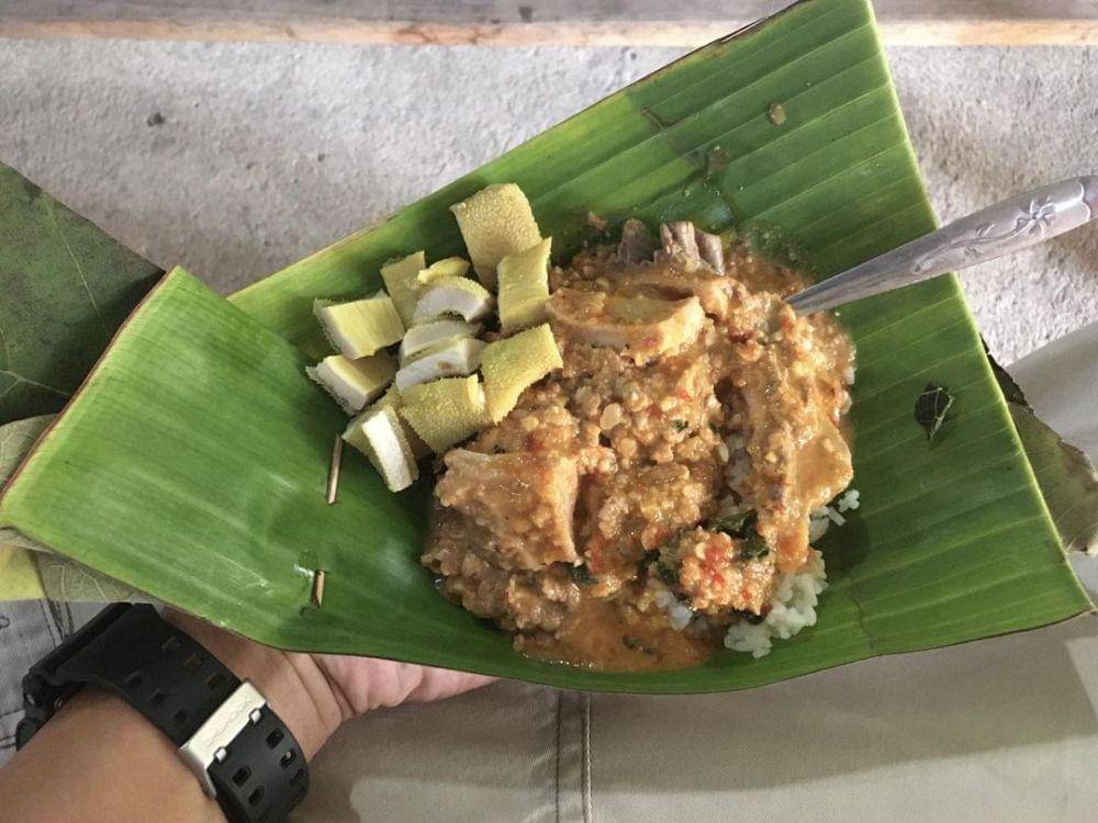 Pecel Lethok. (Instagram/eatkeliling)