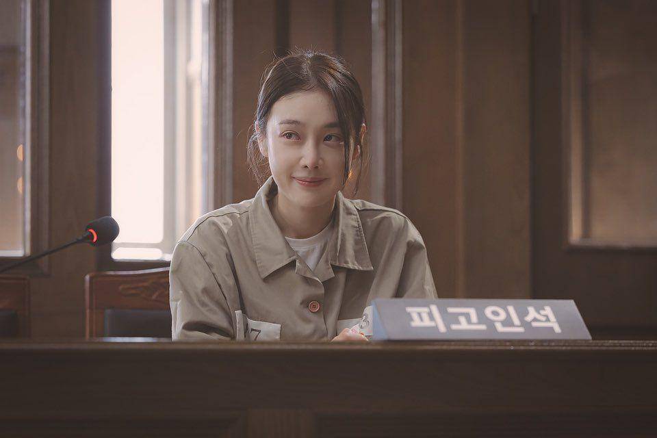Kim Hieora (instagram.com/hereare0318)