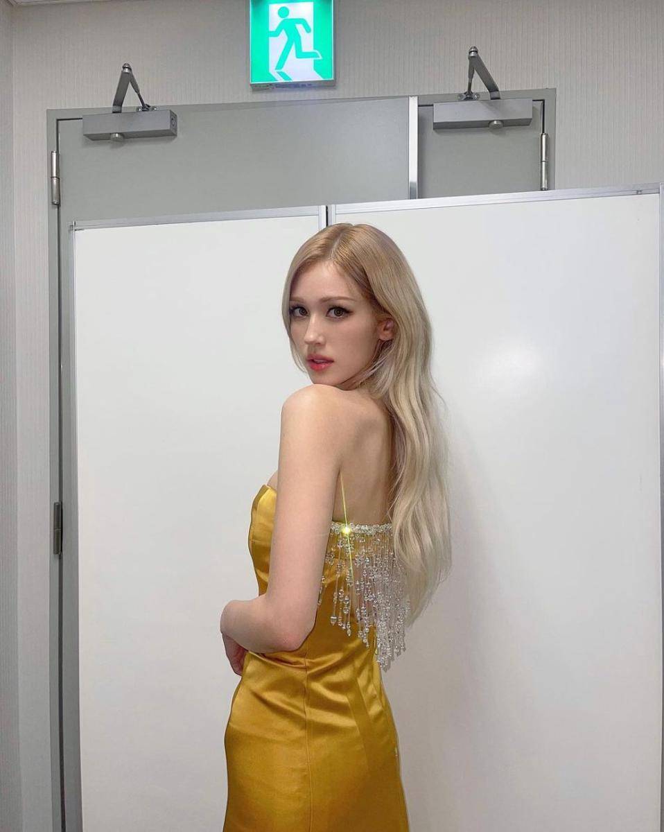 Jeon Somi (instagram.com/somsomi0309)