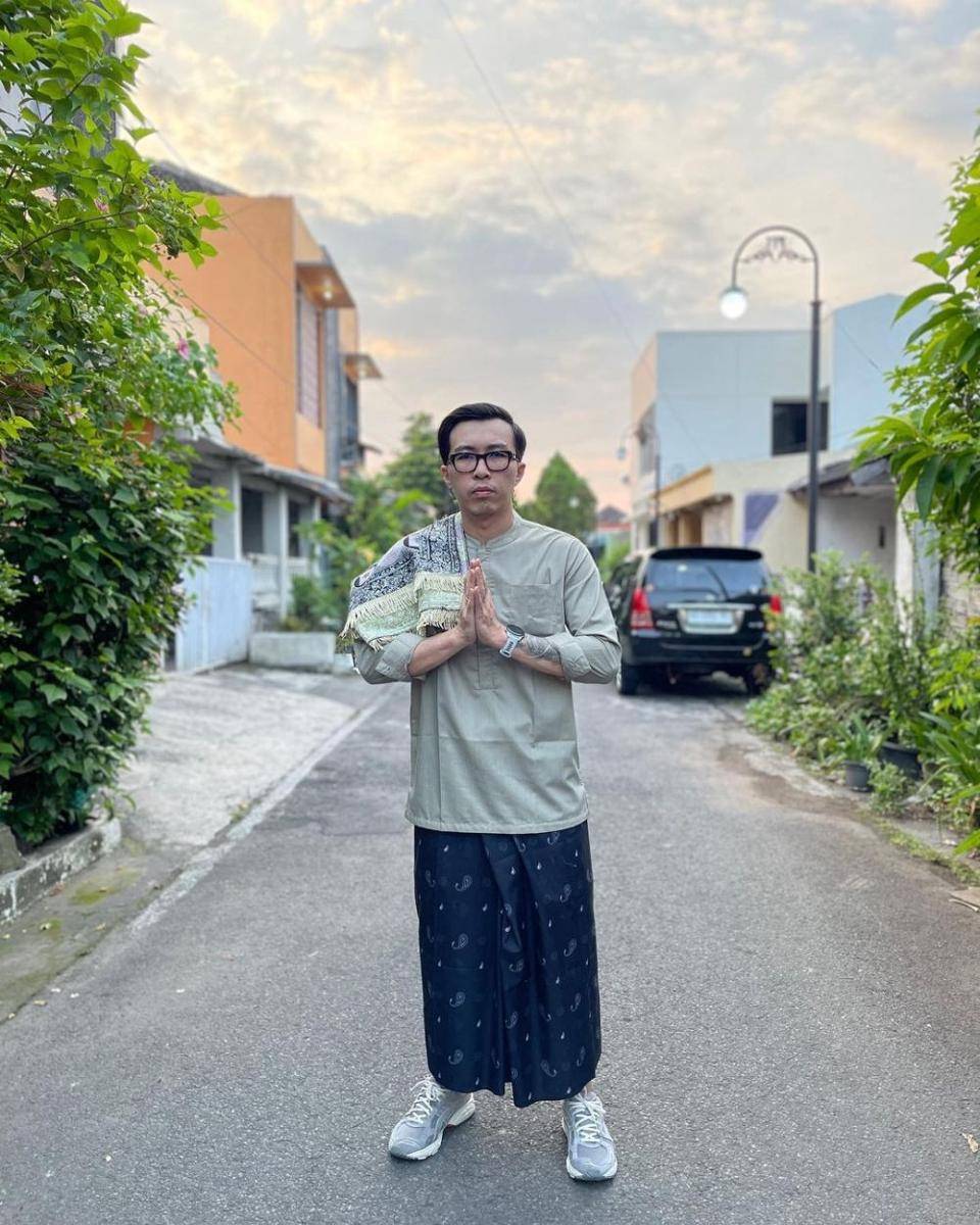 potret artis rayakan Lebaran 2023 (instagram.com/dr.tirta)