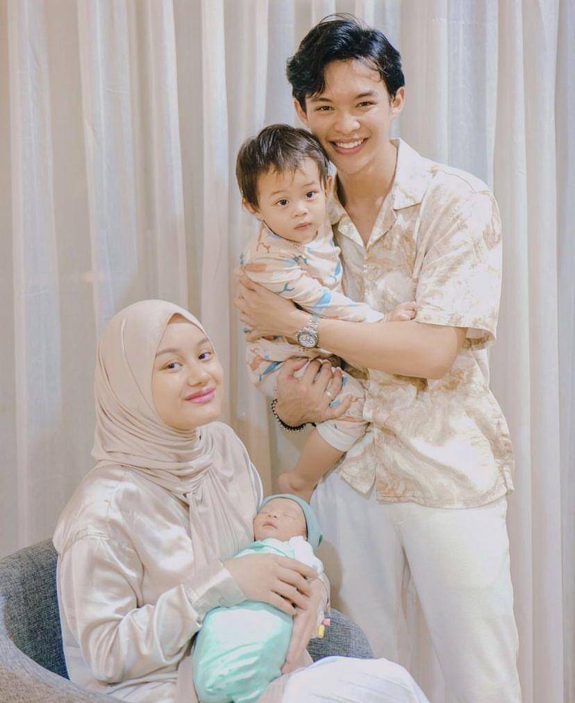 potret keluarga Dinda Hauw (instagram.com/dindahw)