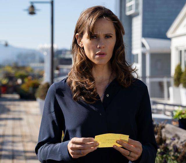 cuplikan The Last Thing He Told Me (instagram.com/jennifer.garner)