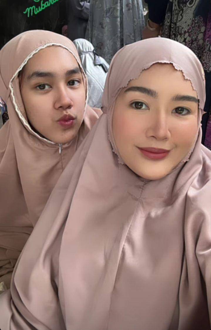 potret artis rayakan Lebaran 2023 (instagram.com/sandradlubis)
