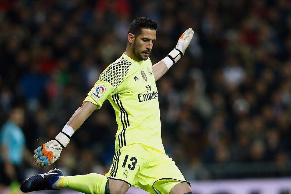 Kiko Casilla (instagram.com/kikocasilla)