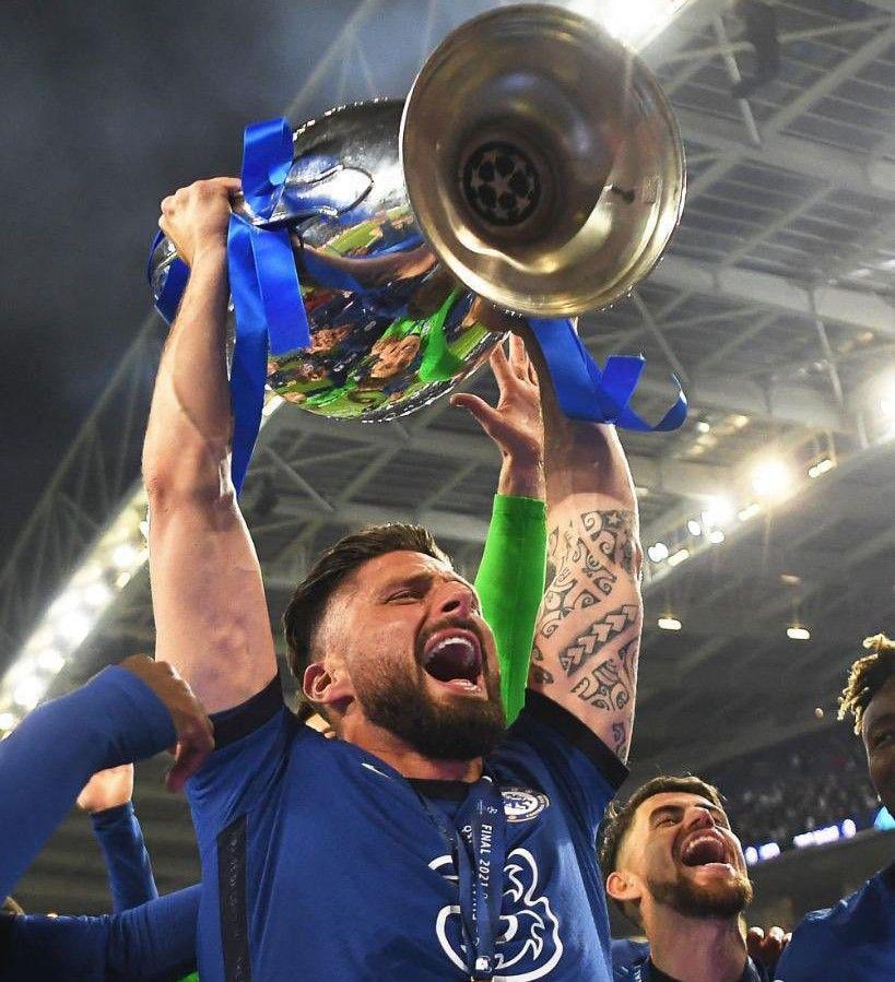 Olivier Giroud (twitter.com/_OlivierGiroud_)