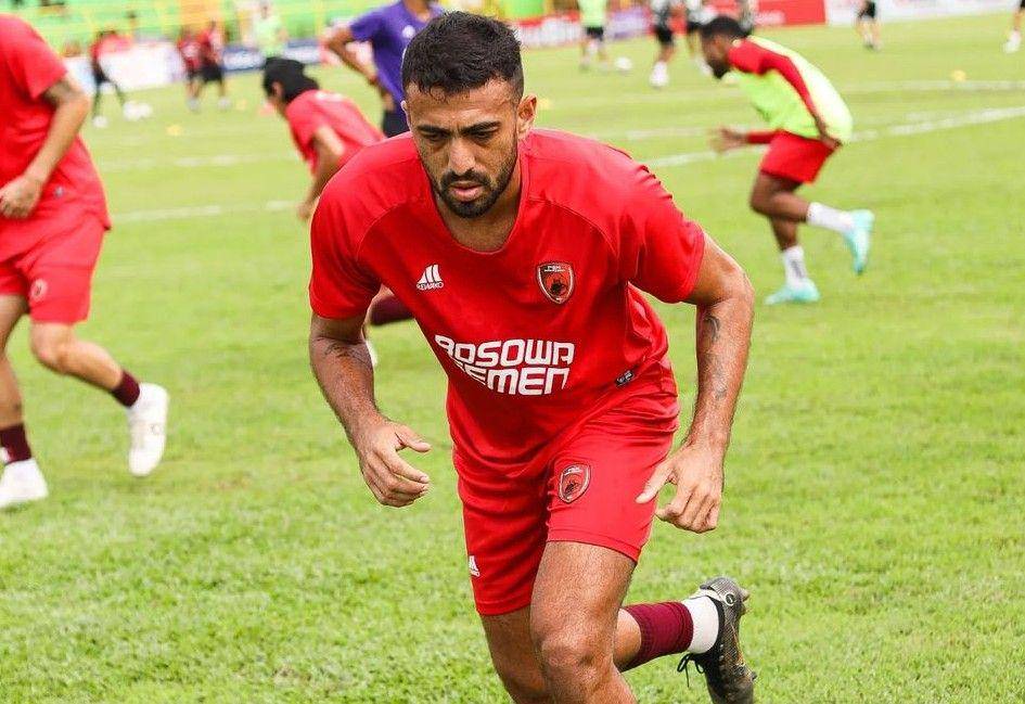 Everton (instagram.com/psm_makassar)