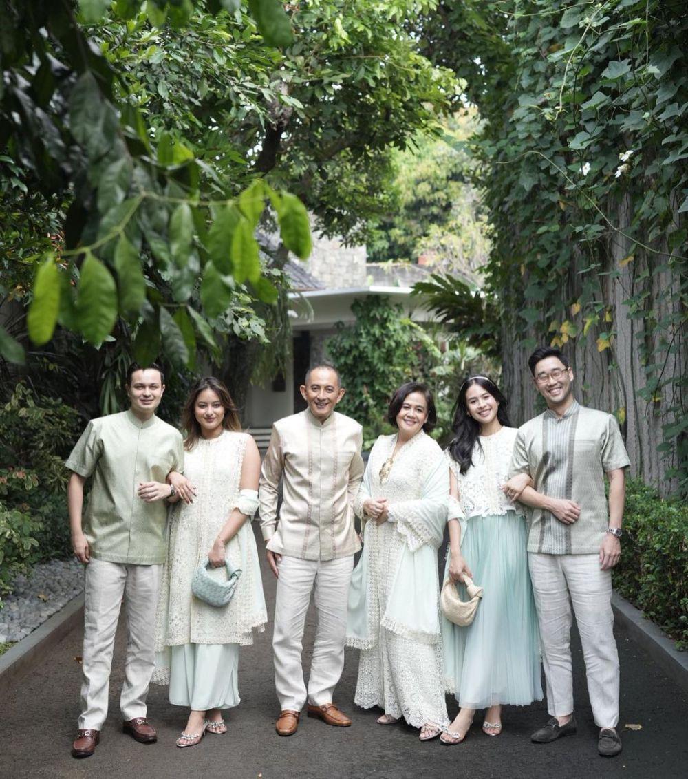 momen perayaan lebaran Maudy Ayunda dan Jesse Choi di Jakarta (instagram.com/maudyayunda)