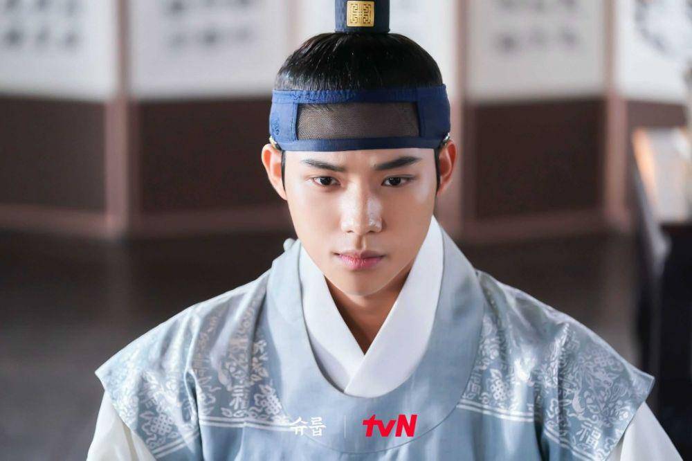 Moon Sang Min di drama Under The Queen's Umbrella (dok. tvN/Under The Queen's Umbrella)