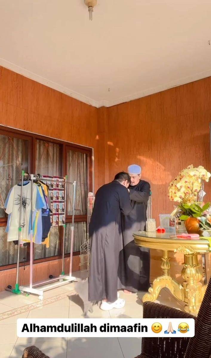 potret suasana Lebaran di rumah Fadil Jaidi (instagram.com/fadiljaidi)