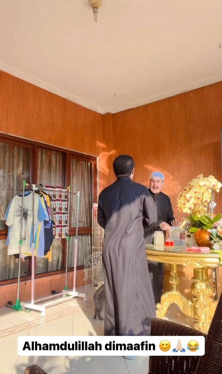 potret suasana Lebaran di rumah Fadil Jaidi (instagram.com/fadiljaidi)