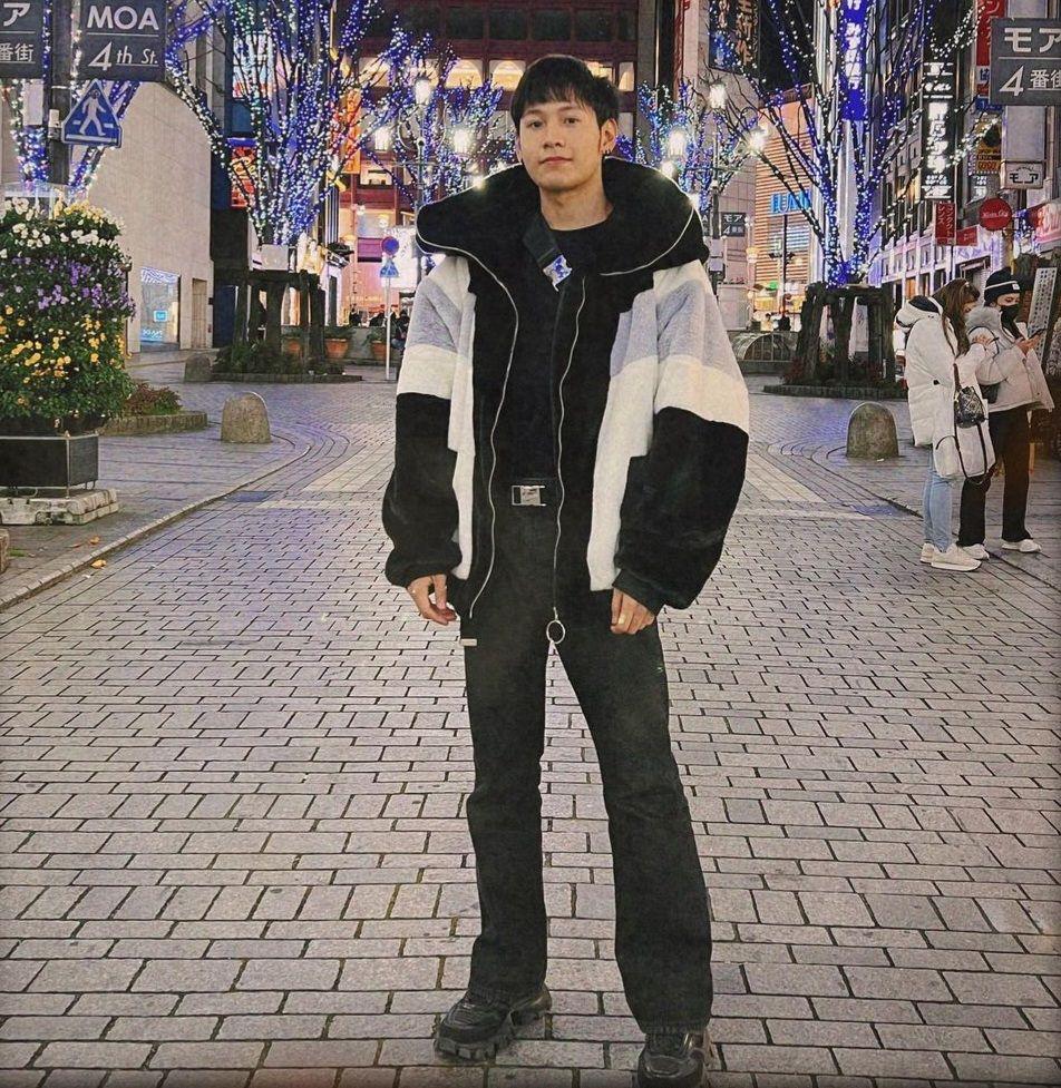 Singto Prachaya (instagram.com/__singto)