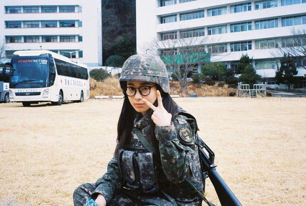 Oh Se Eun (instagram.com/iri_ohseeun)