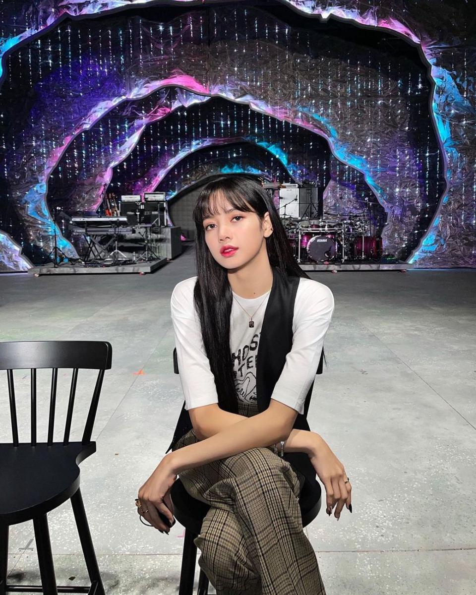 Lisa BLACKPINK (instagram.com/lalalalisa_m)