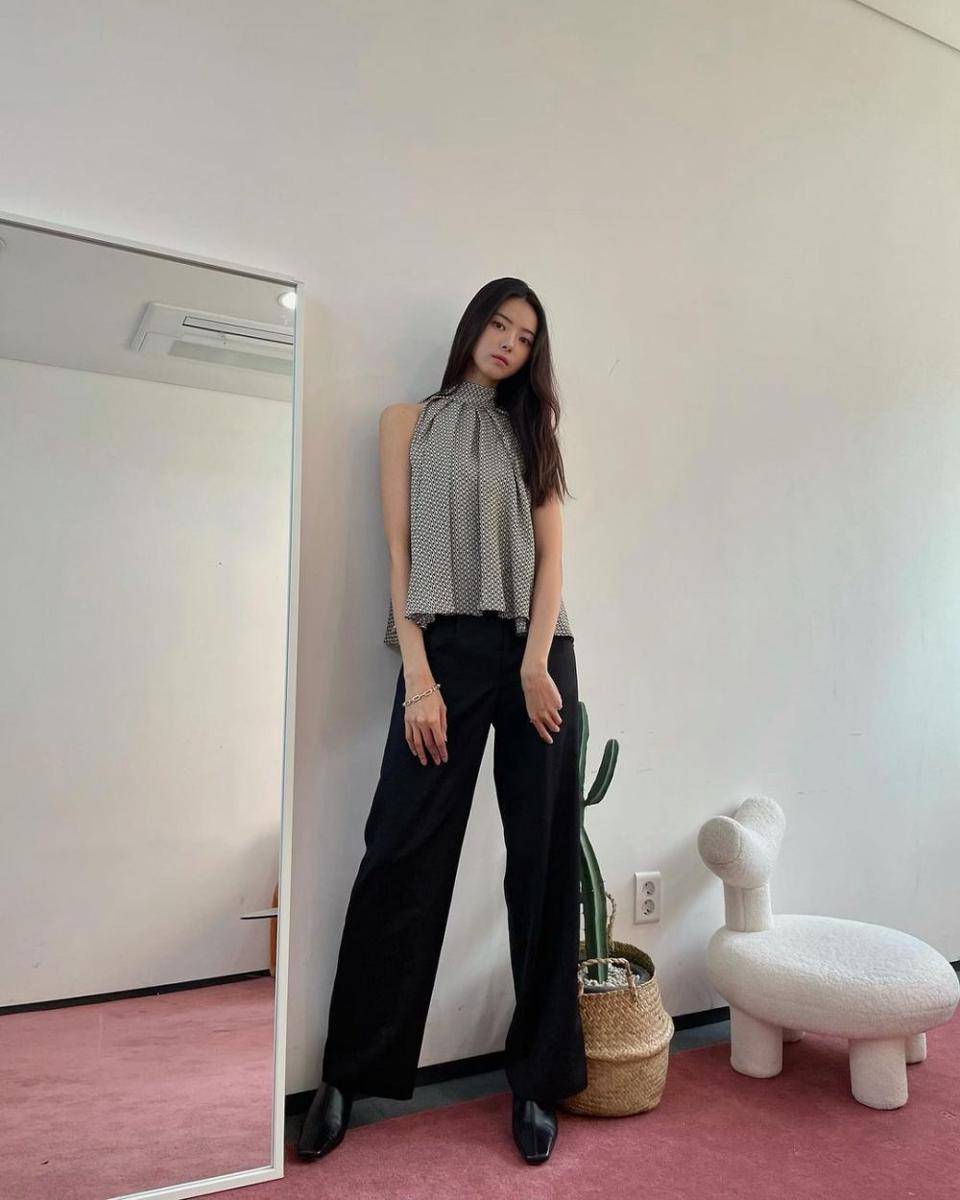 Lim Nayoung (instagram.com/nayoung_lim)