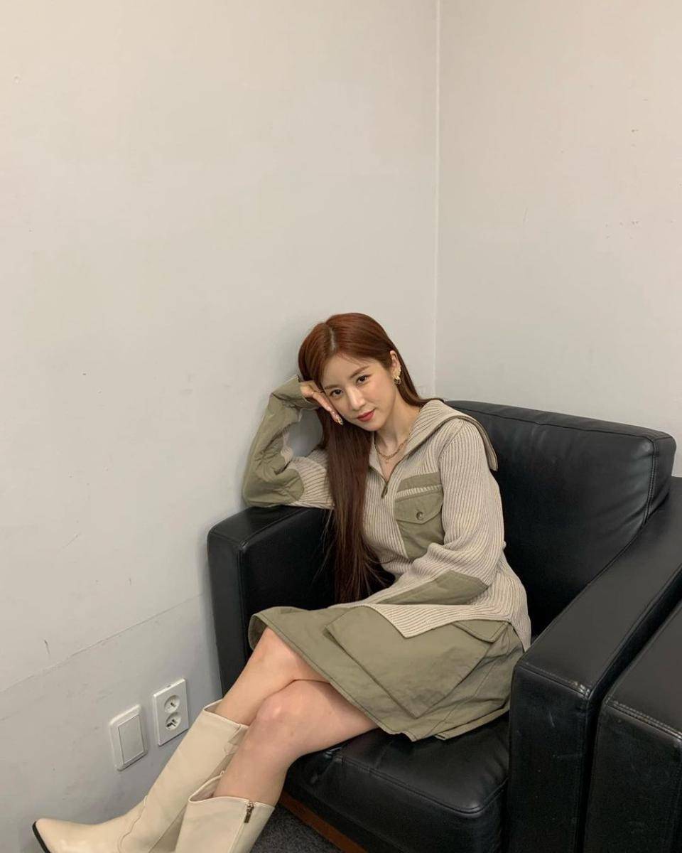 Chorong Apink (instagram.com/mulgokizary)