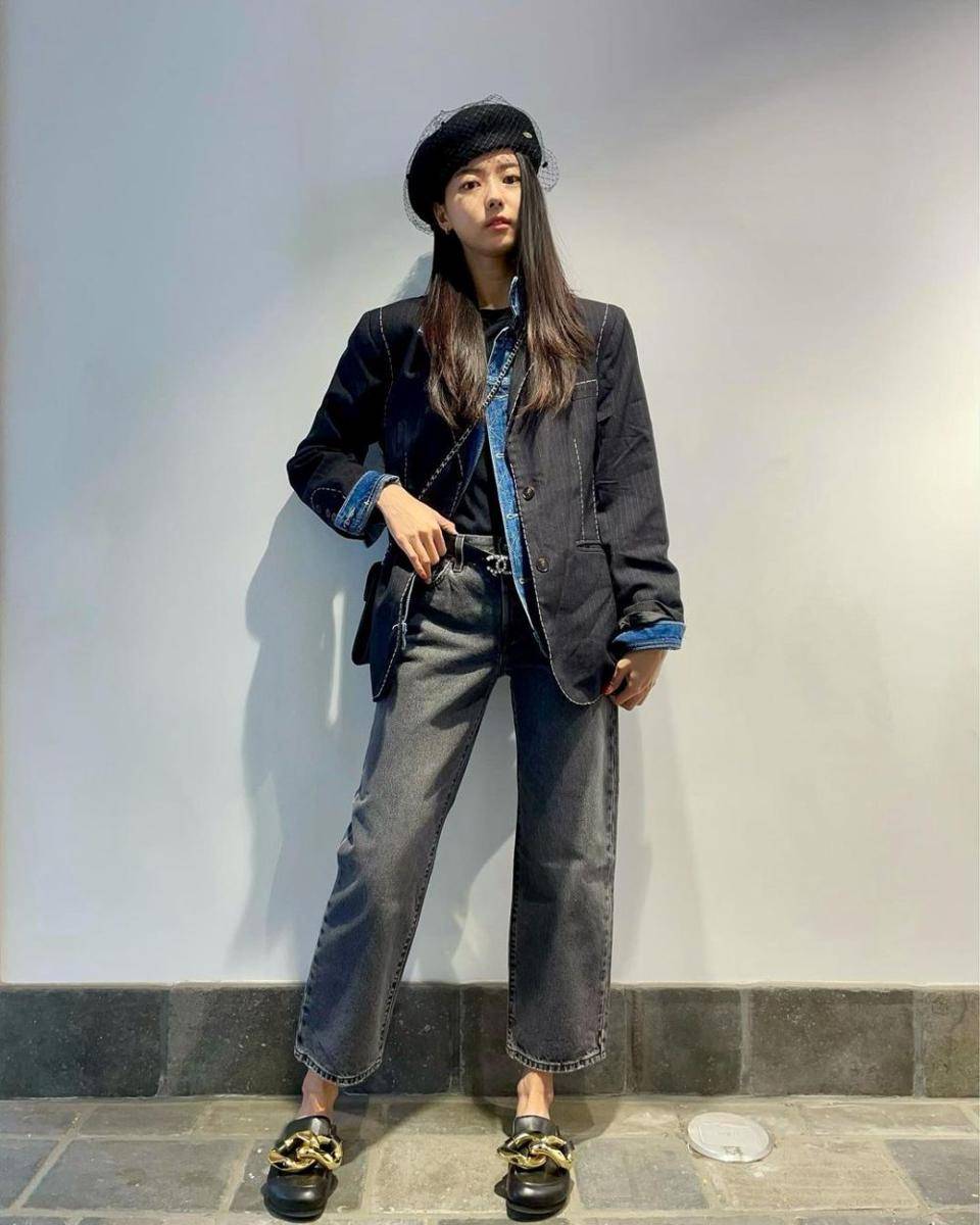 Lim Nayoung (instagram.com/nayoung_lim)