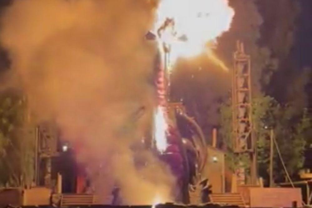Kebakaran di Disneyland California (twitter.com/@RT_India_news)