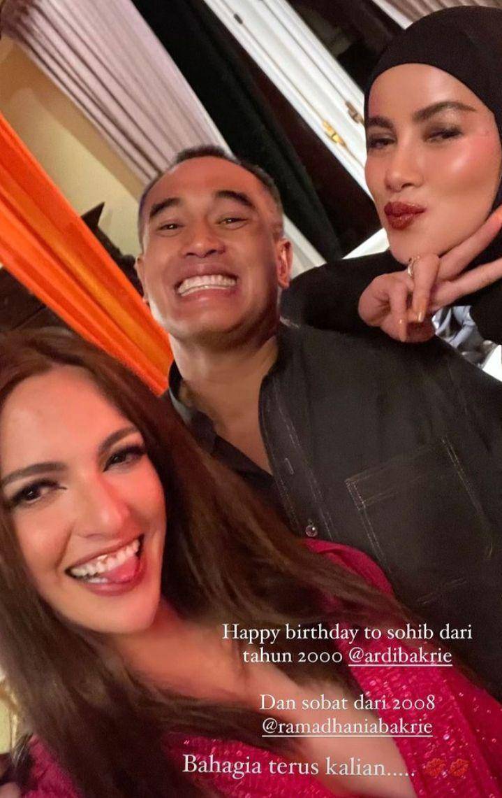 potret ultah Nia Ramadhani dan Ardi Bakrie (instagram.com/ollaramlan)