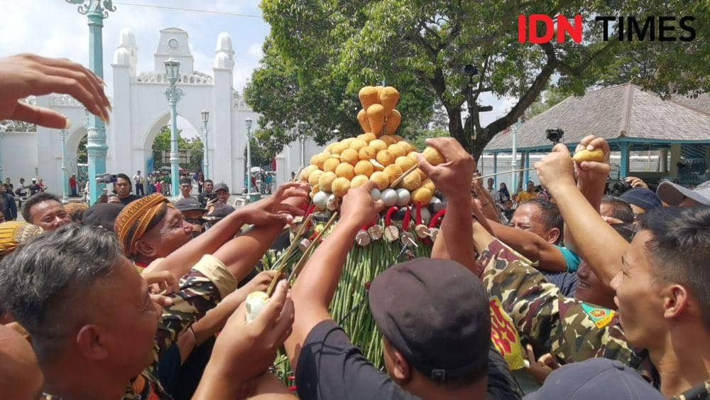 Potret Grebeg Syawal Keraton Solo Penuh Dengan Kesakralan