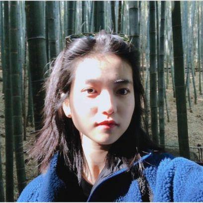 Kim Tae Ri tanpa riasan wajah (instagram.com/kimtaeri_official)