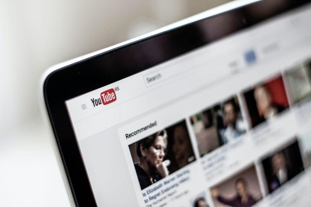 10 Kanal YouTube tentang Tren Teknologi yang Bikin Kamu Up to Date