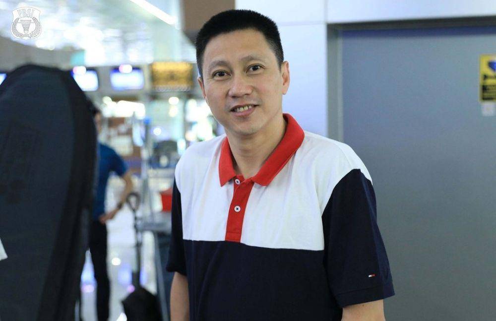 Coach Indra (instagram.com/badminton.ina)