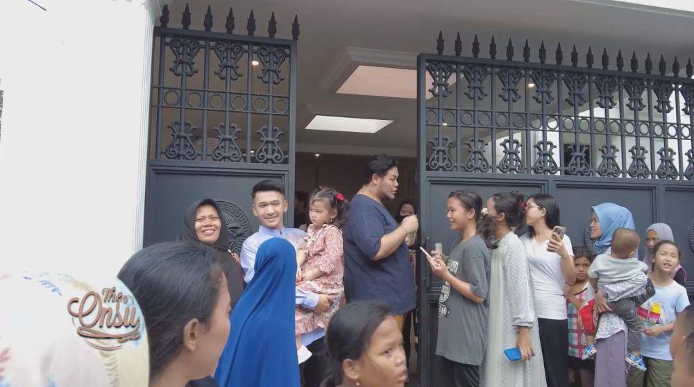 Ruben Onsu lebaran ke rumah Igun (YouTube.com/The Onsu Family)