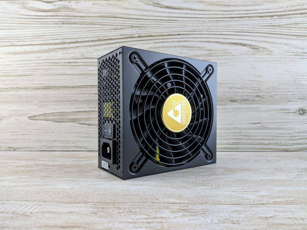 Catu daya merupakan komponen PC yang memiliki peran vital. (unsplash.com/Andrey Matveev)