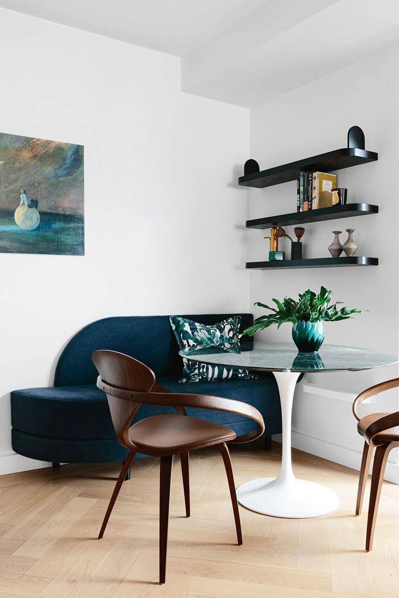 ide bereakfast nook untuk rumah mungil (housebeautiful.com)