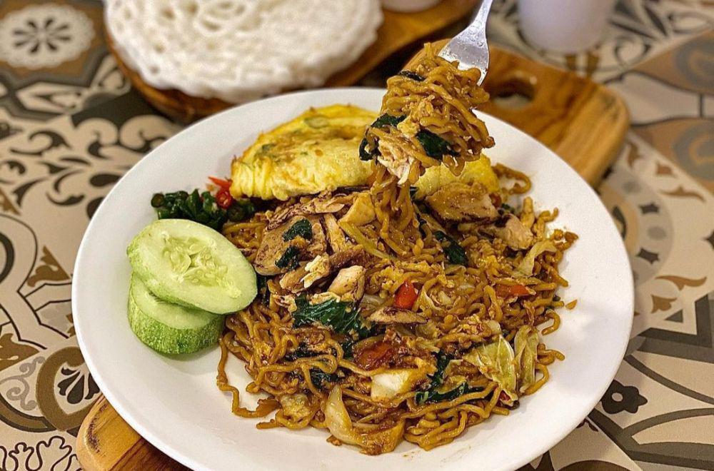 Resep Bakmi Goreng Kemiri yang Aromanya Sedap, Bikin Ngiler!