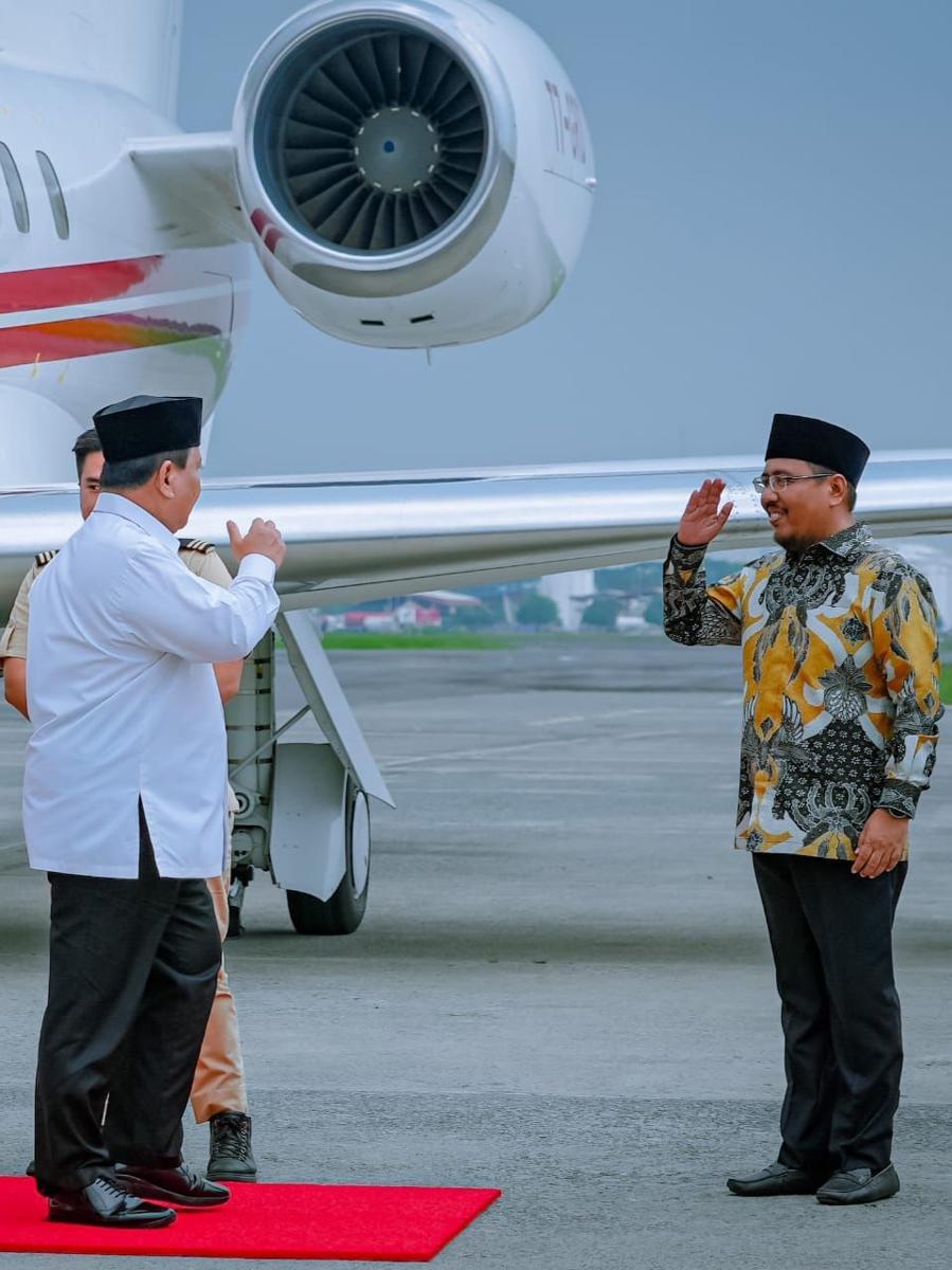 Anwar Sadad saat bersama Prabowo Subianto. (Dok. Istimewa).