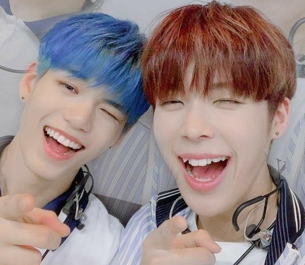 5 Idol KPop yang Mempertahankan Gigi Gingsulnya, Ada Woo Jin AB6IX
