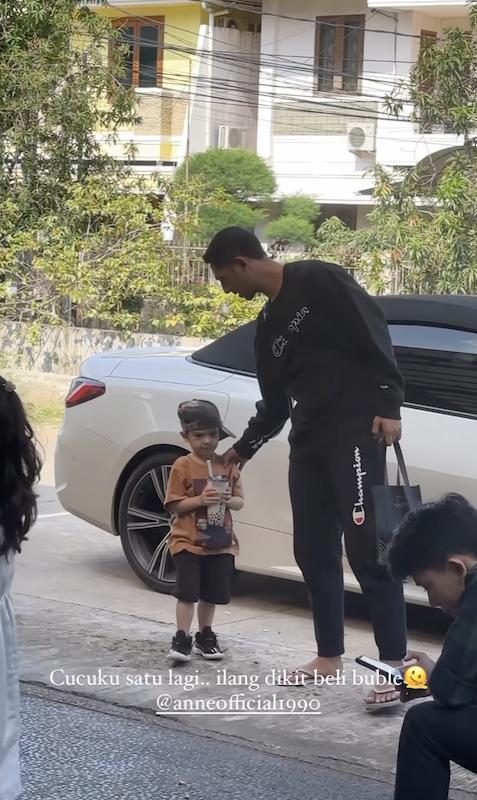momen lebaran Putri Anne dan Arya Saloka (instagram.com/chachathaib)