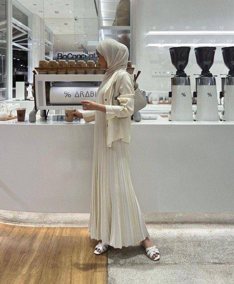 potret Fira Assegaf (instagram.com/sashfir)